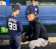 El pequeño Derek Rodríguez conoce a su ídolo, el toletero de los Yankees Aaron Judge.