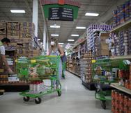 De otro lado, los supermercados dijeron estar preparados para el paso del ciclón tropical, y hasta ahora continuarán operando en horario regular.