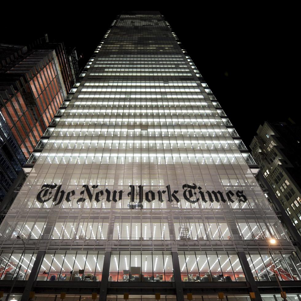 Fotografía de archivo que muestra el edificio del New York Times en Nueva York (Estados Unidos). EFE/Justin Lane
