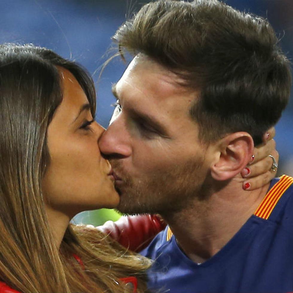 Mañana, más de dos décadas después del primer encuentro entre ambos, Messi y Antonela Roccuzzo, padres de Thiago y Mateo, se casarán en Rosario. (Archivo)