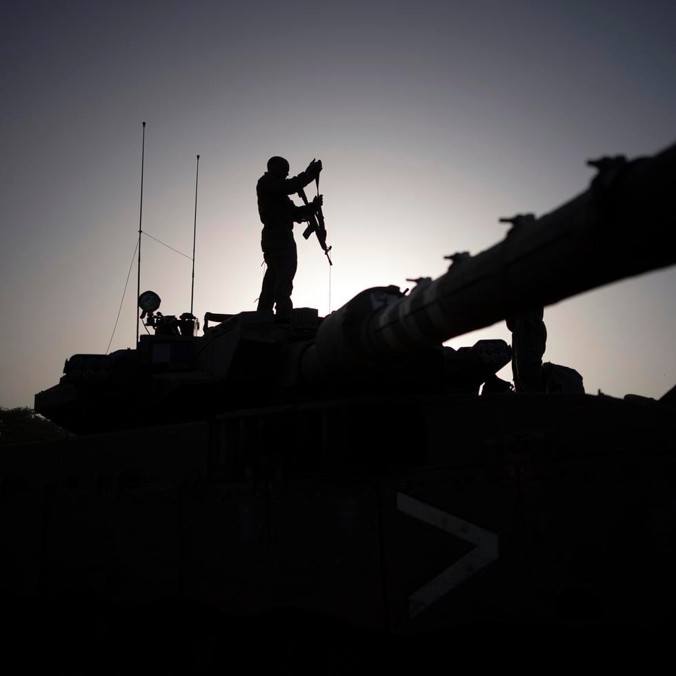 Washington anunció que aprobó la venta de emergencia a Israel de casi 14,000 cartuchos de munición para tanques de guerra por valor de más de $106 millones.