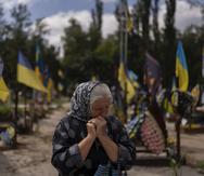 Ocho personas resultaron heridas en dos rondas de misiles que golpearon la ciudad ucraniana de Jersón.