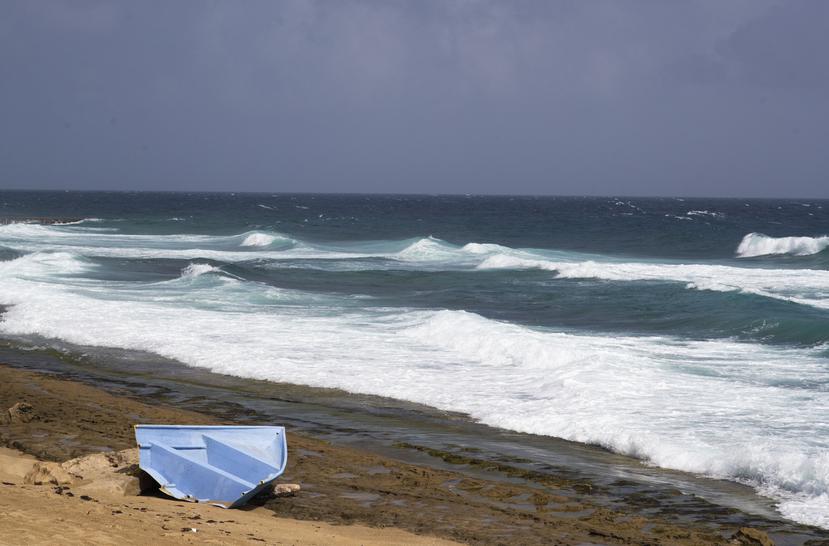 El SNM en San Juan anticipó olas rompientes de hasta 14 pies.