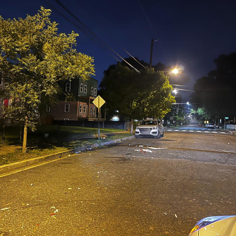 Una fotografía de la calle Meade, en Washington D.C., luego de que varias personas fueran baleadas durante celebraciones del 4 de julio.