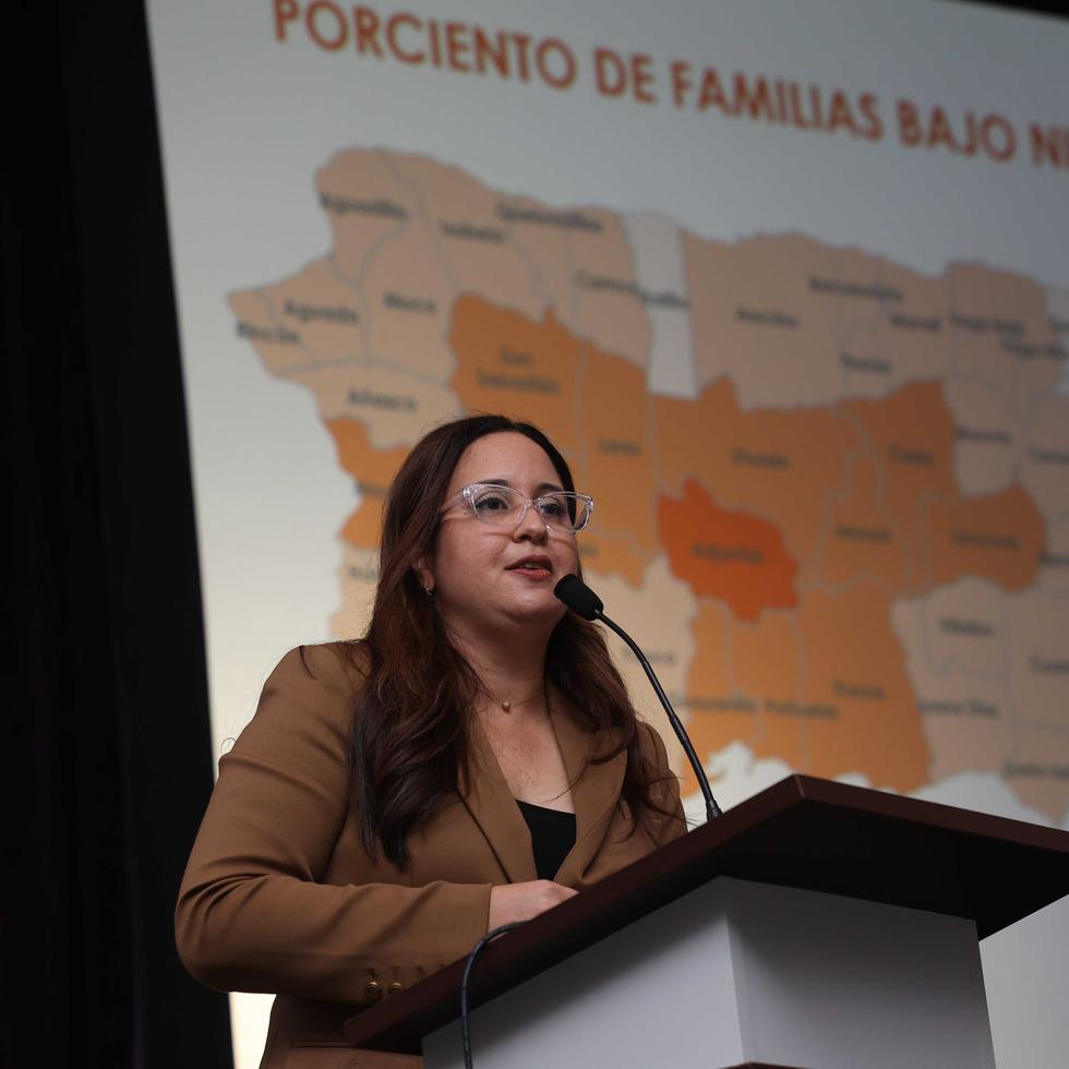Anitza Cox Marrero, directora de la División de Análisis y Política Social de Estudios Técnicos, a cargo del análisis “Las Comunidades Hablan”.