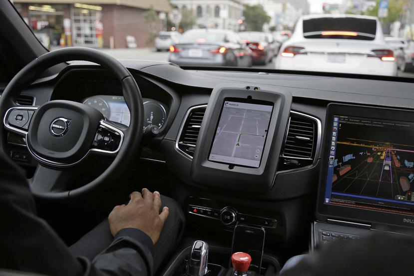 Uber y Waymo no reaccionaron hasta el momento sobre el fallo del juez. (AP)
