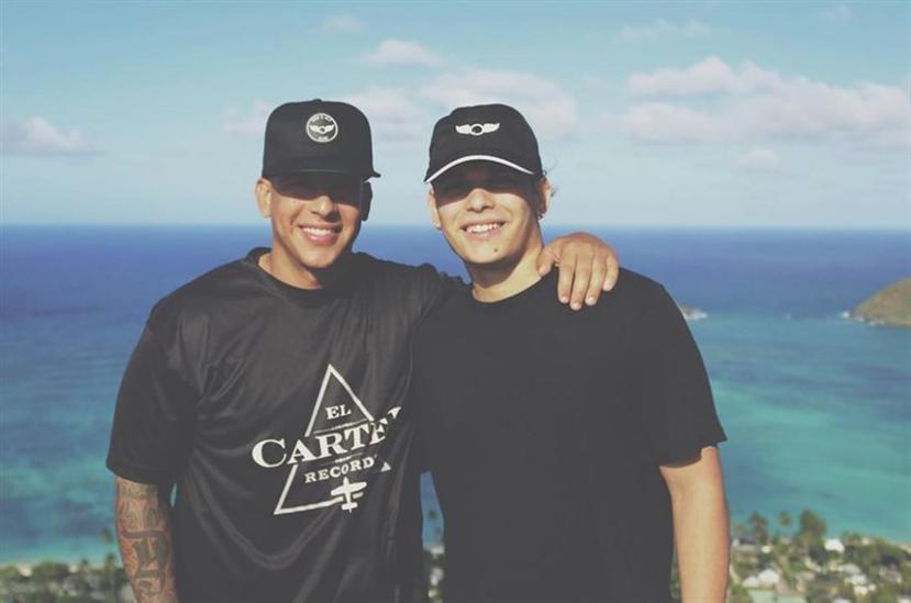 Daddy Yankee con su hijo Jeremy. (Instagram)