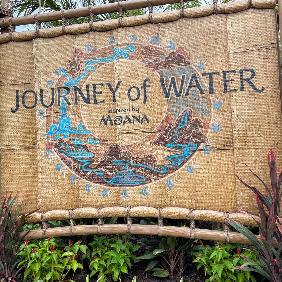 Aunque inauguró oficialmente el 16 de este mes, ya había estado abierta parcialmente para los empleados de Disney, para quienes poseen pases anuales y los visitantes durante fechas específicas.