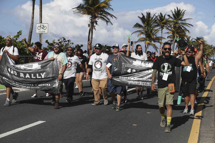 La Fundación Free Juana realiza marcha para crear conciencia sobre el consumo del cannabis en Puerto Rico.