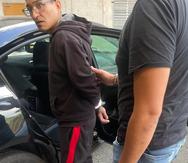 Foto provista por las autoridades de Manuel Miranda Torres, al momento de su arresto.