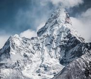 La industria relacionada con el turismo de montaña reportó en Nepal unos ingresos de $2,000 millones en 2018. (Martin Jernberg)