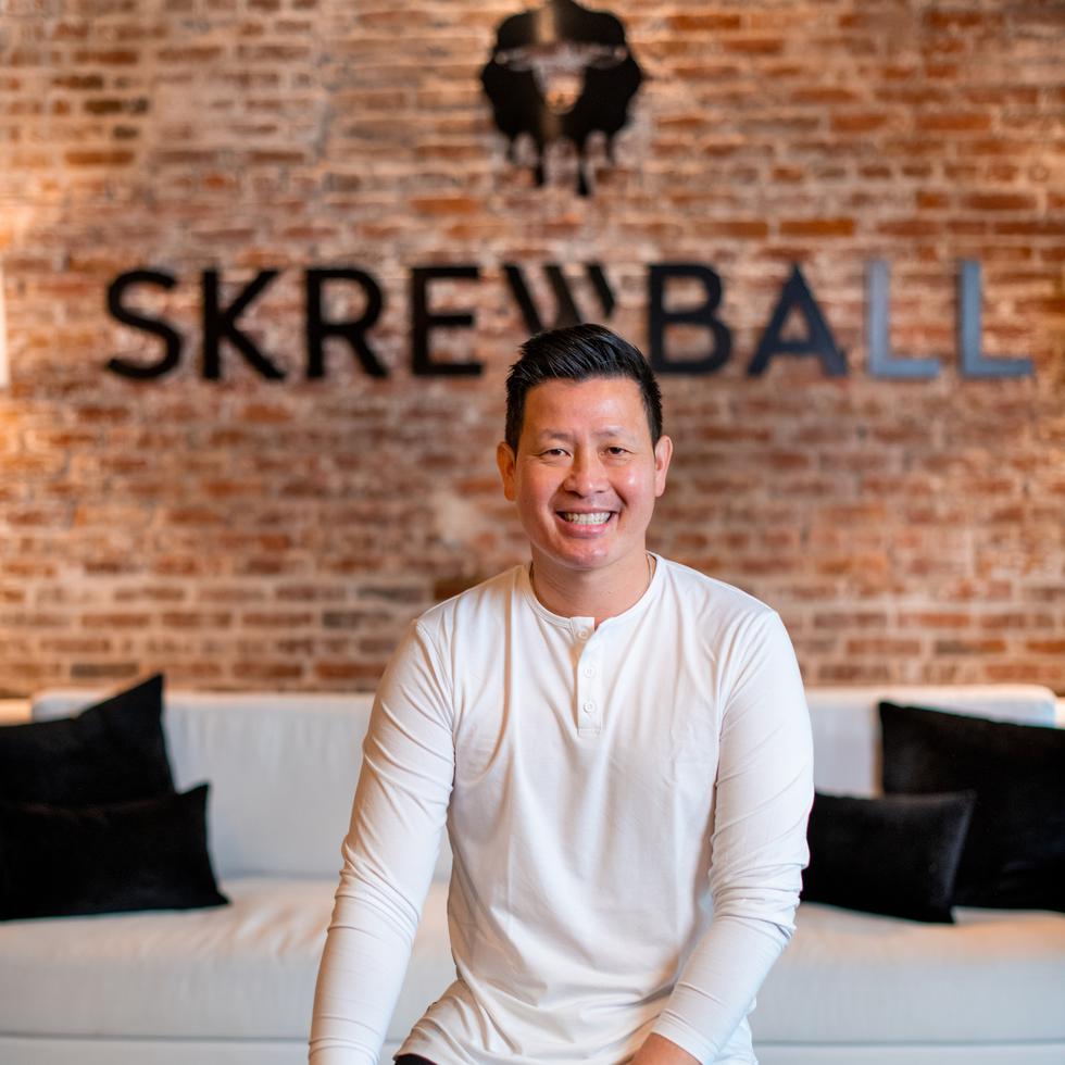 Steven Yeng, fundador de Skrewball Peanut Butter Whiskey.