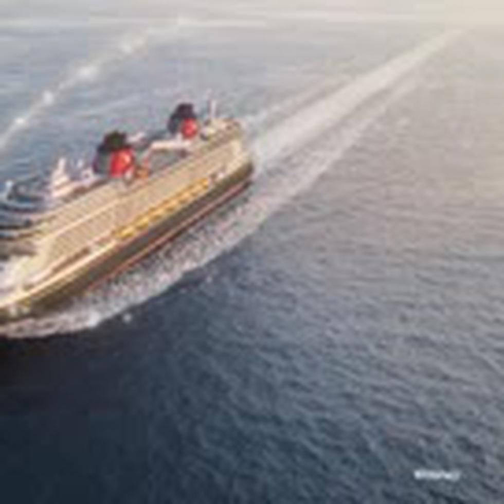 El Disney Treasure es el segundo de un trío de barcos de nueva generación para Disney Cruise Line y pertenece a la Clase Triton.