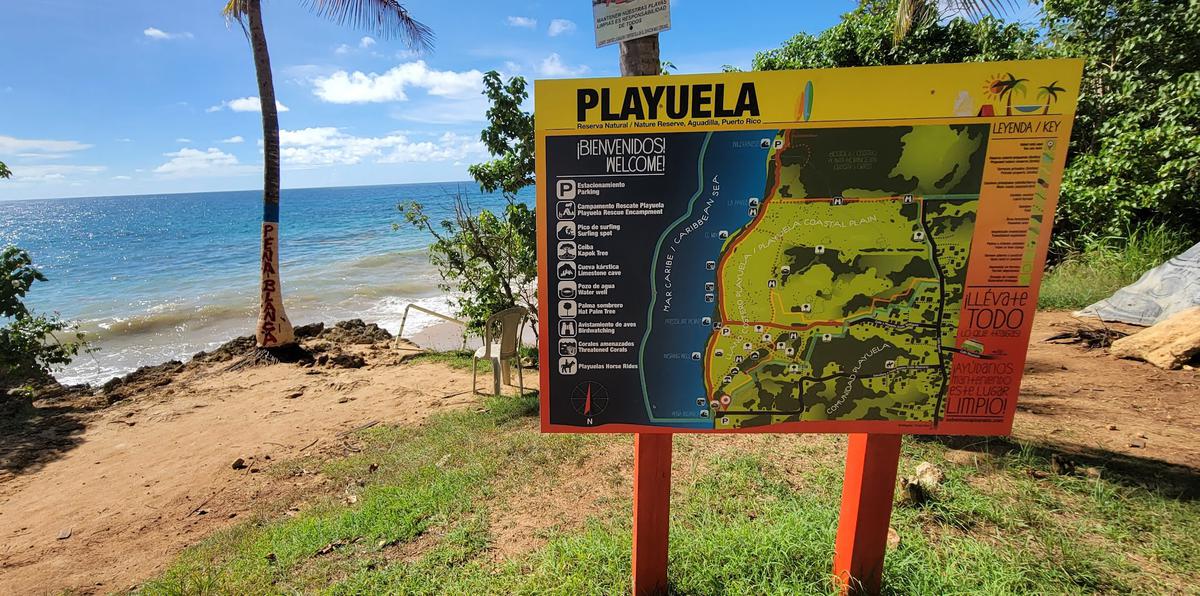 El valle costero de Playuela, en Aguadilla, incluye terreno cársico, cavernas, áreas boscosas, acantilados y playas.