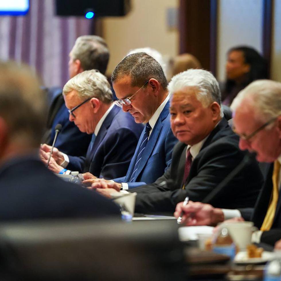 Los miembros de la Asociación de Gobernadores tuvieron una sesión de trabajo en la mañana del viernes en la Casa Blanca, como parte de su reunión de invierno.