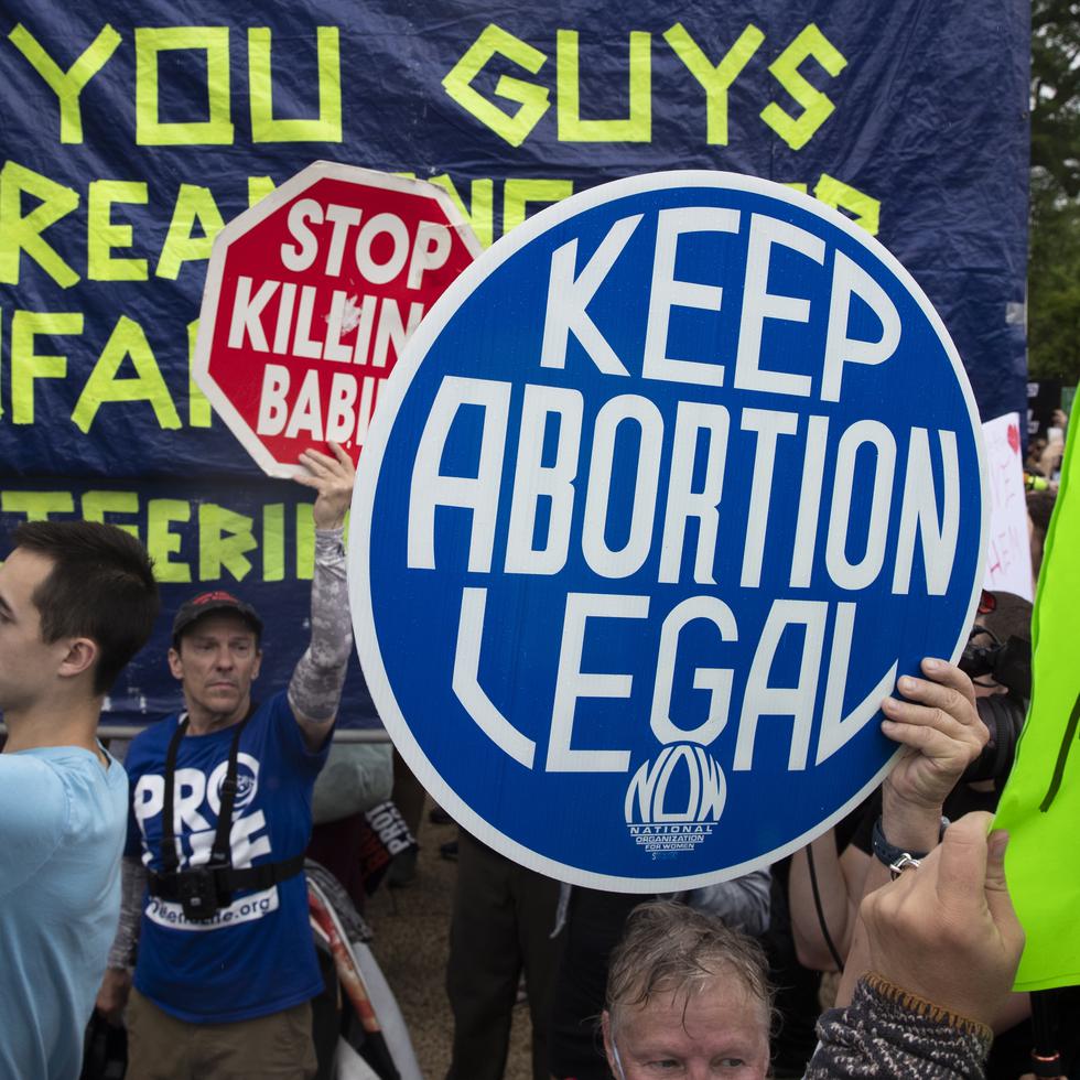 Marchas a favor y en contra del aborto en Washington (EE.UU.). EFE/Michael Reynolds
