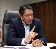El contralor electoral, Walter Vélez, explicó que la disolución procede luego de un análisis de las deudas, activos y gastos de cada comité de campaña.
