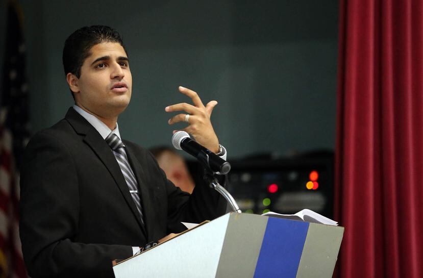 El secretario del Trabajo y Recursos Humanos, Carlos Saavedra Gutiérrez, es el gerente de la iniciativa del empleador único.