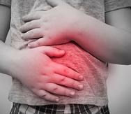 Un paciente con hepatitis aguda puede tener fiebre, diarrea y dolor abdominal.