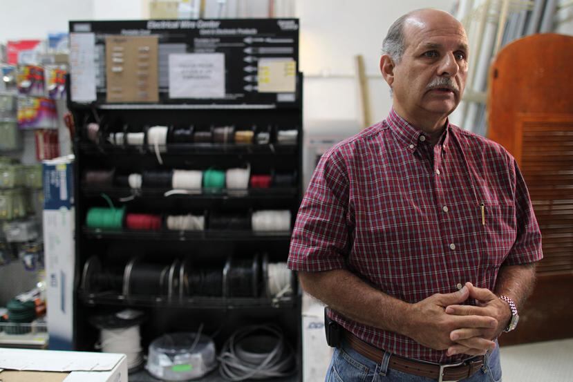 Juan Bauzá, propietario de ferretería True Value en Viejo San Juan, hizo la petición de reducción del IVU.