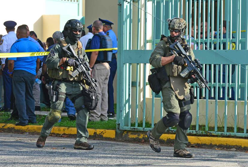 El sargento Luis Meléndez Maldonado fue asesinado y otros dos oficiales de la División de Drogas resultaron heridos en un ataque registrado el pasado 12 de octubre, en el residencial Pedro J. Palou de Humacao. (Archivo / GFR Media)