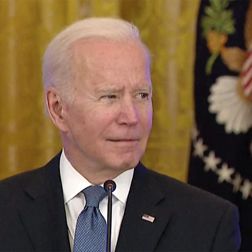 Joe Biden insulta a reportero de Fox News: "Estúpido"