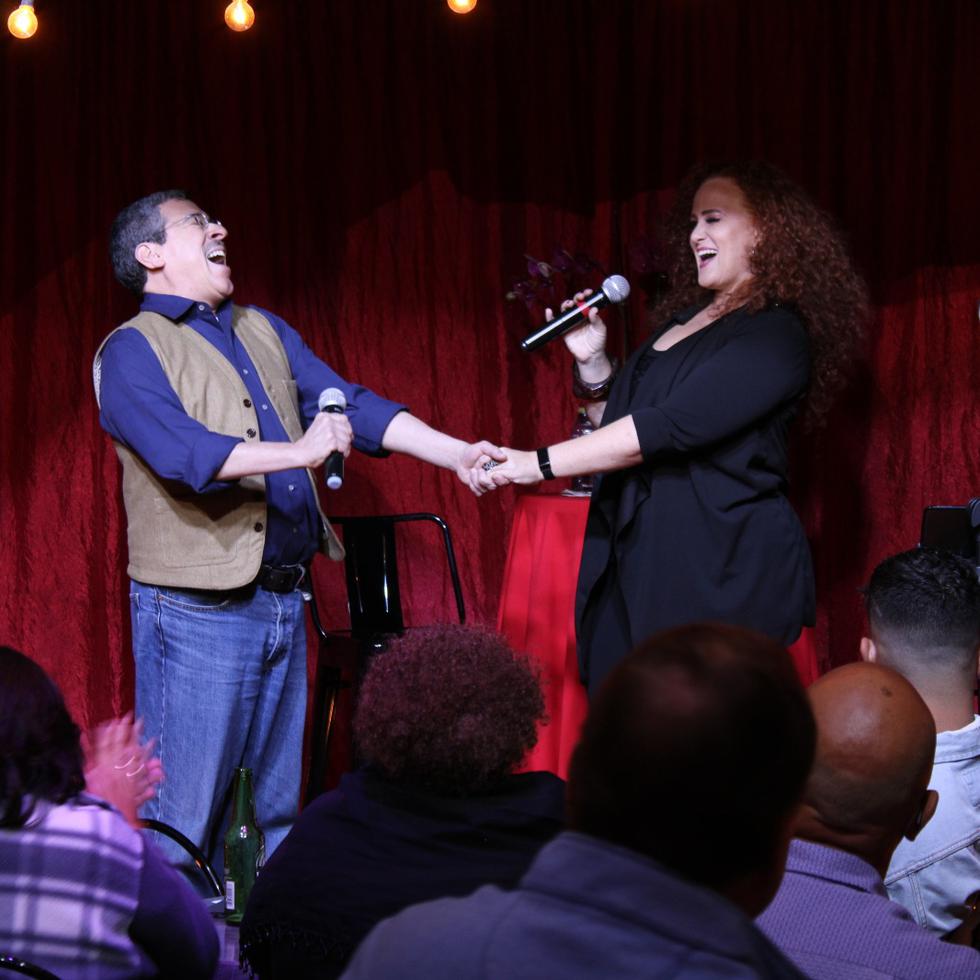 Michelle Brava, a la derecha, y Tony Chiroldes han participado de un sinnúmero de musicales y obras en Broadway y Puerto Rico.