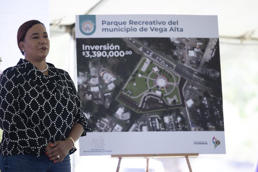 Vega Pagán dijo que, dentro de nueve meses, deberá estar listo el Parque Recreacional Multifuncional de Vega Alta, desarrollado a un costo de $3.3 millones de fondos federales.