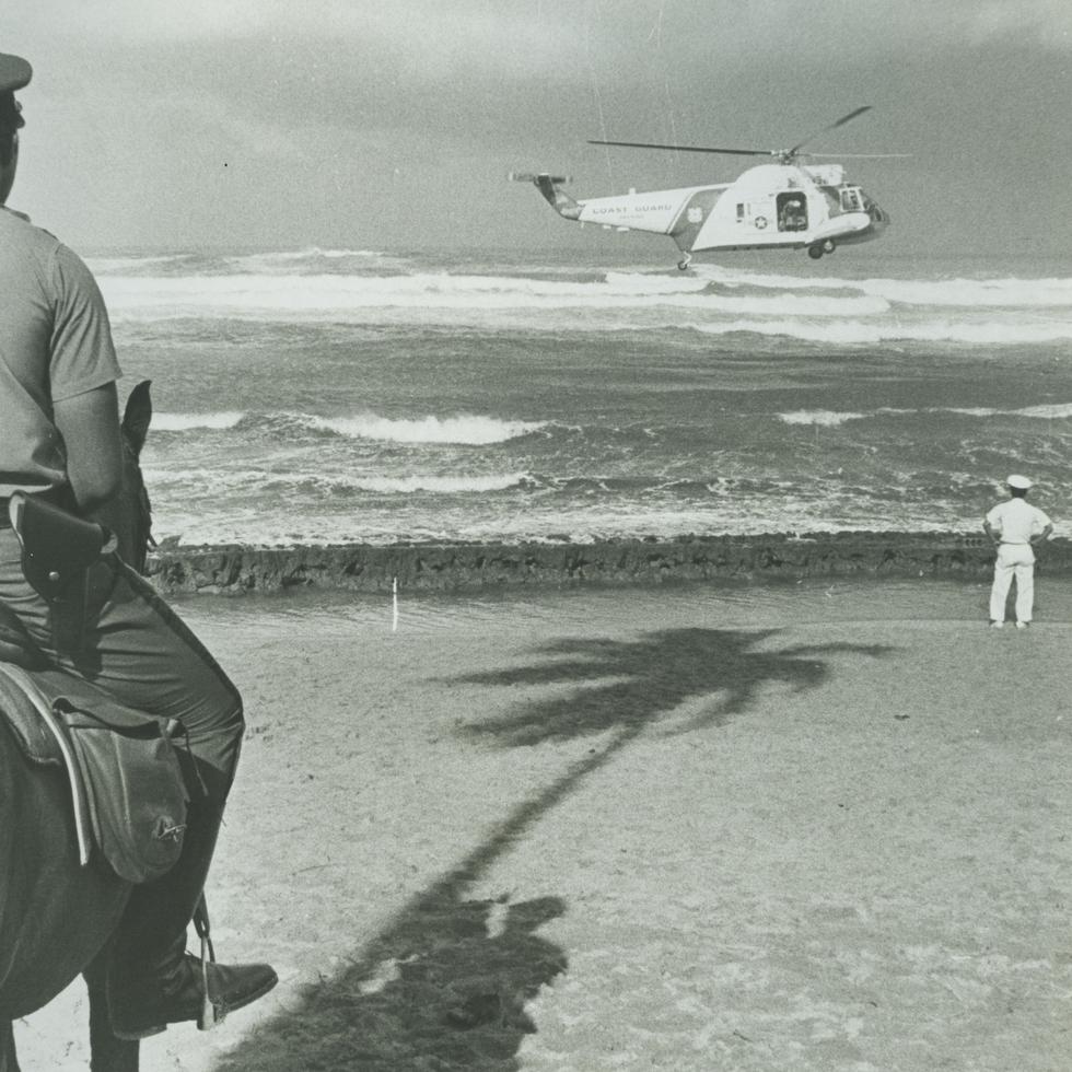 La Playa de Piñones, en Punta Maldonado, fue el el lugar donde cayó el avión que  transportaba a Roberto Clemente y otras cuatro personas. La búsqueda de los cuerpos y restos de la aeronave duró días.