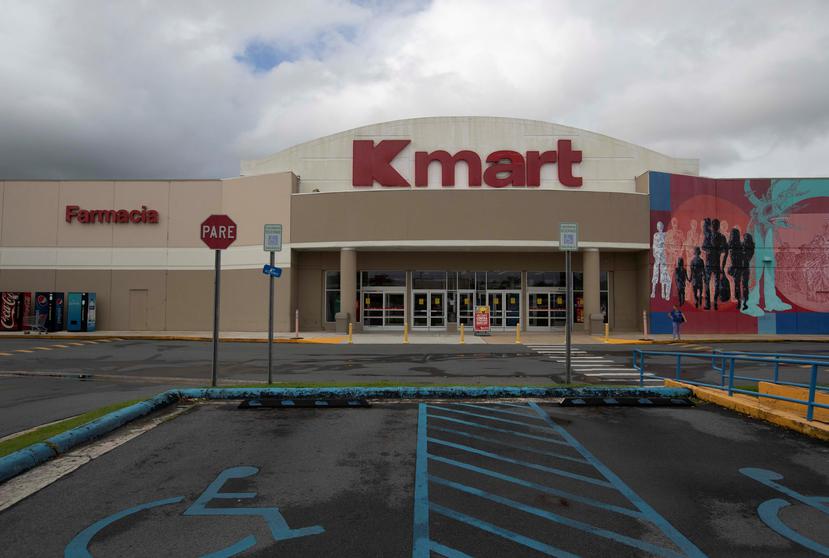 Kmart, cuya compañía matriz es TransformCo., ha cerrado más de una decena de tiendas en el último año en la isla. En la foto, la tienda de Guaynabo.