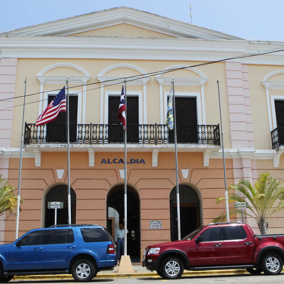 El Municipio de Arecibo mantuvo deudas con varias agencias de retenciones que hizo a los empleados pero no pagó a las entidades correspondientes, según una auditoría de la OCPR.