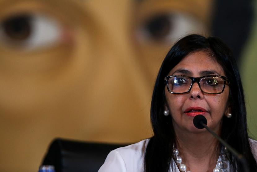 La canciller venezolana Delcy Rodríguez aseguró hoy que no fue aplicada la Carta Democrática de la Organización de Estados Americanos (OEA) a Venezuela, y calificó de "victoria contundente" el resultado de la sesión celebrada este martes en el seno de esa