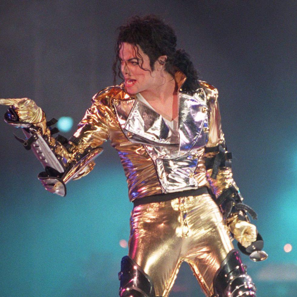 El cantante estadounidense Michael Jackson, en una fotografía de archivo.  EFE/Jens Kalaene
