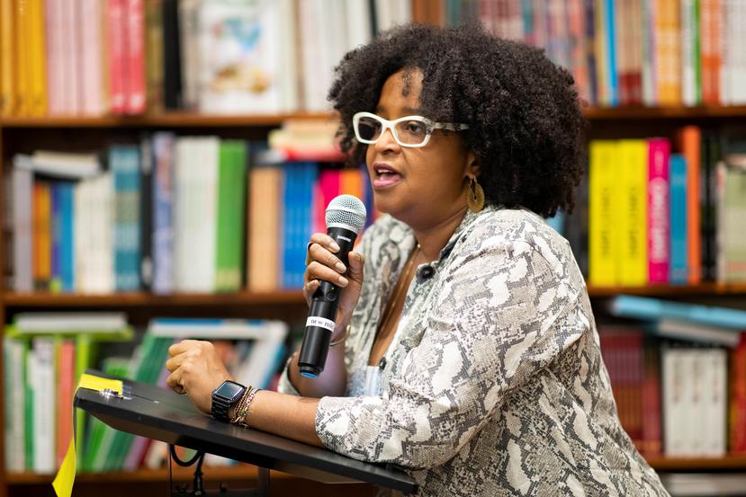 Olga Chapman Rivera, coordinadora general del Congreso de Afrodescendencia de Puerto Rico, enfatizó en la importancia de hacer presente en el currículo educativo del país, la aportación de los afrodescendientes.