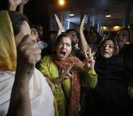 Las opciones de Imran Khan son limitadas y, de contar con una gran presencia de sus partidarios, podría aprovechar el ímpetu de las protestas callejeras para presionar al Parlamento a organizar elecciones anticipadas.