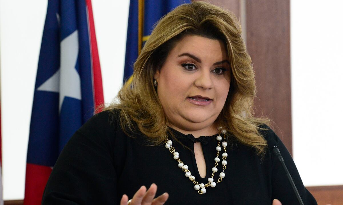 Jenniffer González asks Joe Biden for help against COVID-19, benefit parity and stands for the island