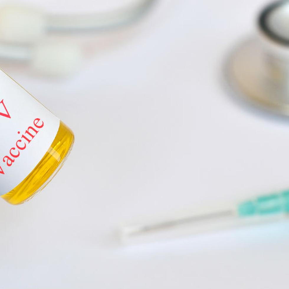 La vacuna contra el virus del papiloma ha demostrado ser muy segura, según la OMS, así como eficaz para evitar el contagio de VPH. (Shutterstock)