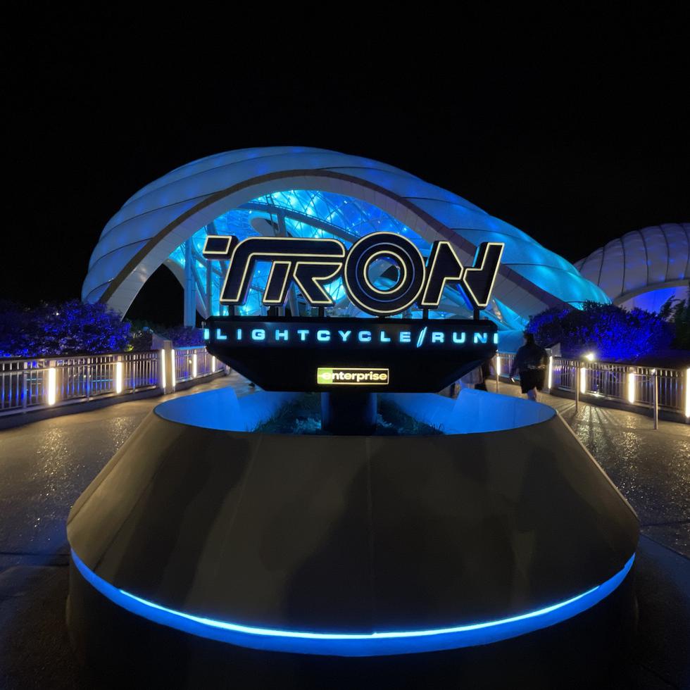 Una mirada a Tron Lightcycle/Run, la montaña rusa más rápida de Disney. Foto Gregorio Mayí