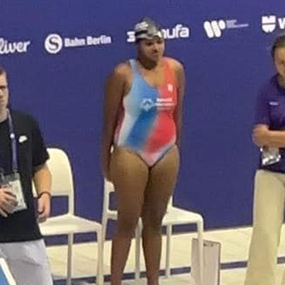 La atleta Esmeralda Concepción previo al evento de natación en el que estaría participando en las Olimpiadas Especiales 2023 en Berlín.