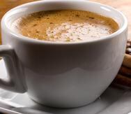 El truco de la sal suele ser utilizado en varias recetas de postres, pues esta adición ayuda a equilibrar los sabores y eso mismo pasa con el café.