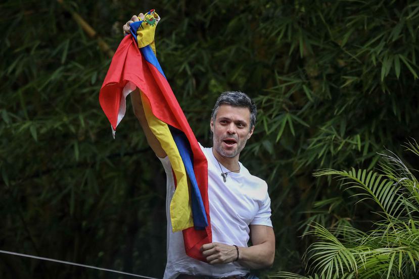 Leopoldo López tras su liberación el martes. (EFE)