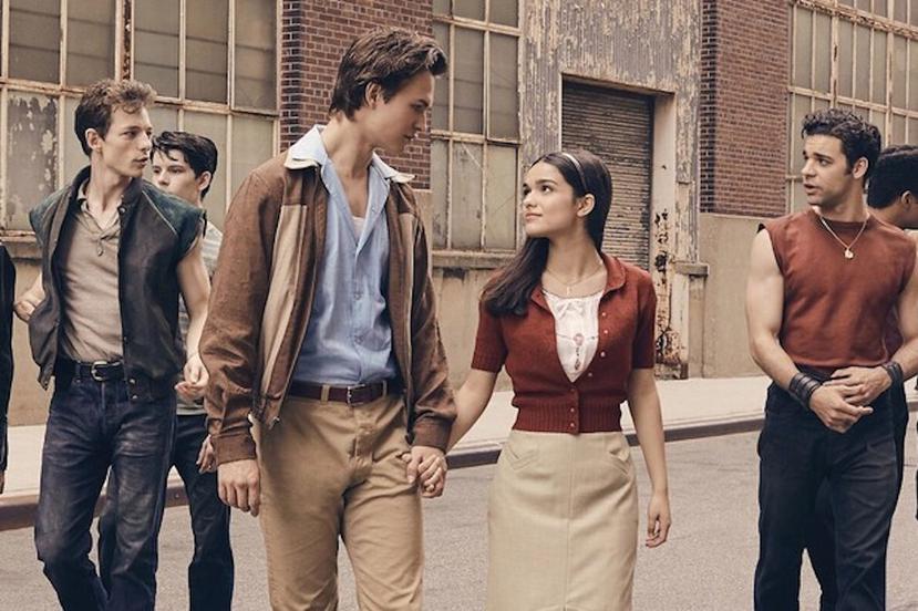 Ansel Elgort y Rachel Zegler protagonizan la nueva adaptación cinematográfica del musical "West Side Story", dirigida por Steven Spielberg.