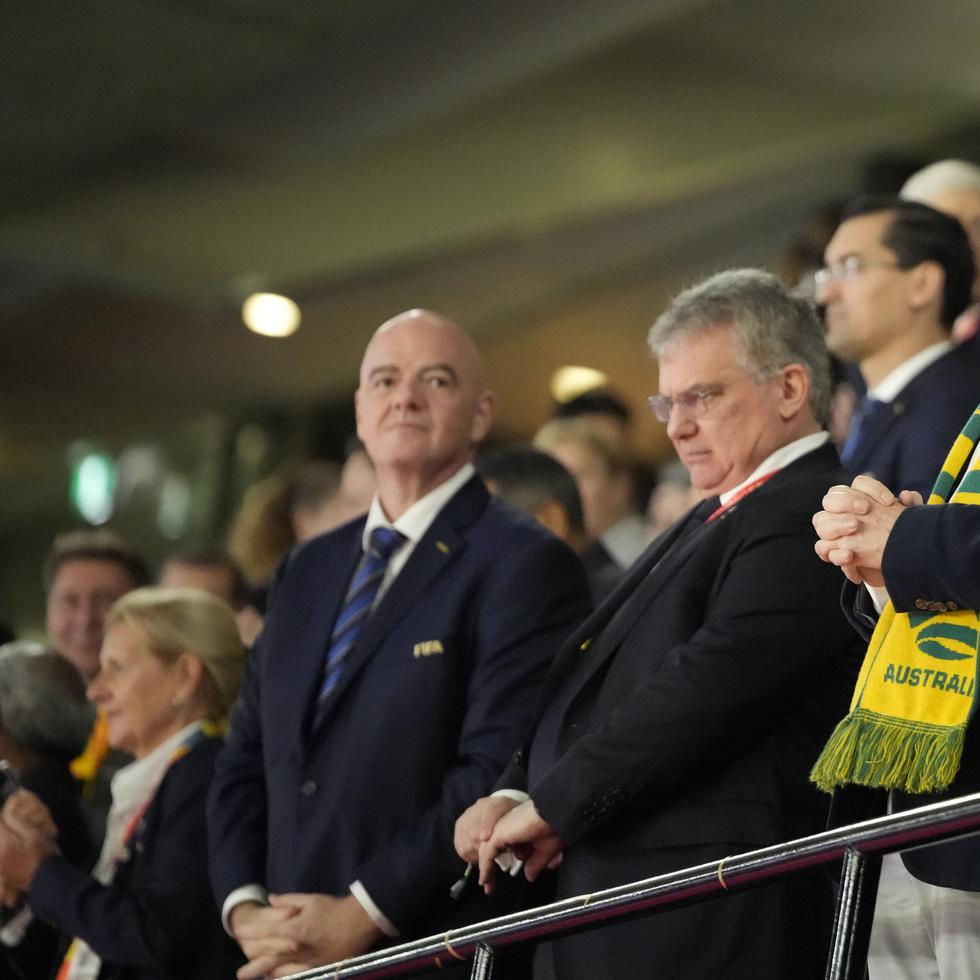 El presidente de la FIFA, Gianni Infantino, junto al Primer Ministro de Australia, Anthony Albanese.