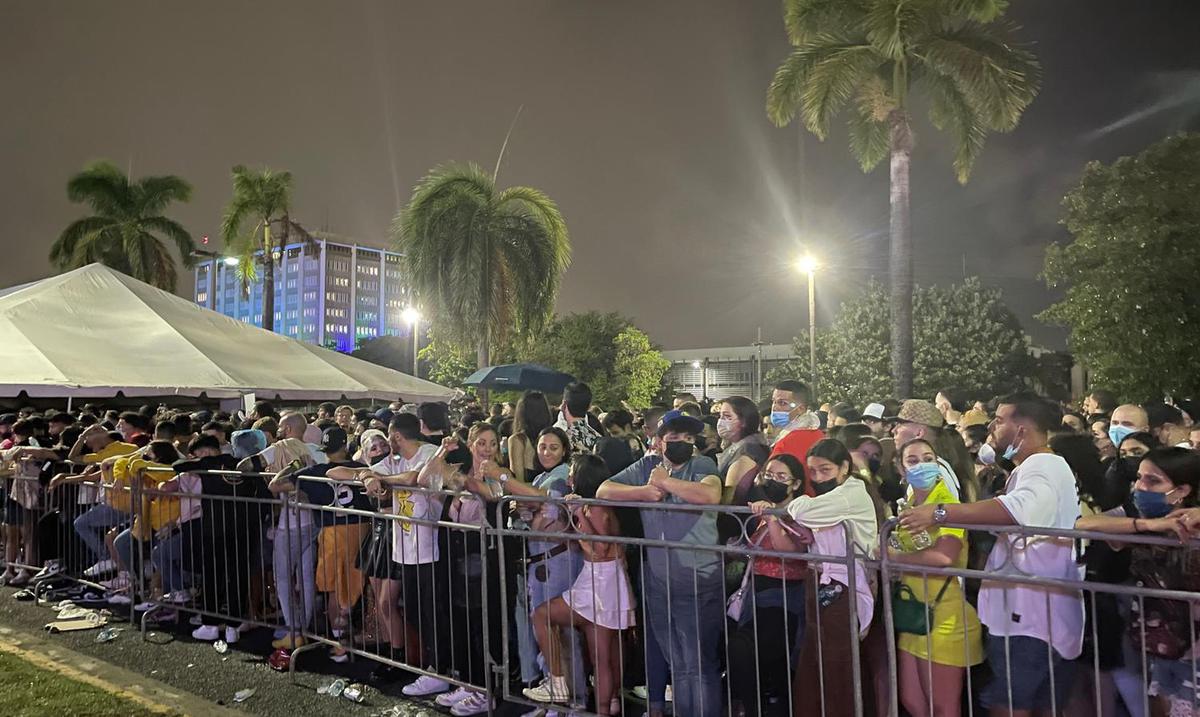 Complaints and frustration after the delay in entering the Bad Bunny concert: “I’m selling ticket offices, I’m leaving”