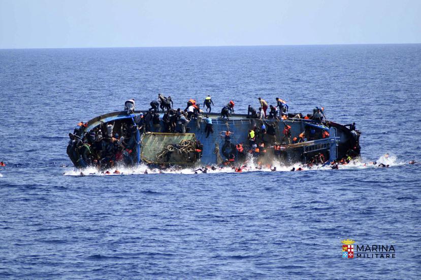 Este nuevo naufragio es el segundo incidente en dos días, pues se produce horas después de otro hundimiento en el que fallecieron cinco personas. (Agencia EFE)