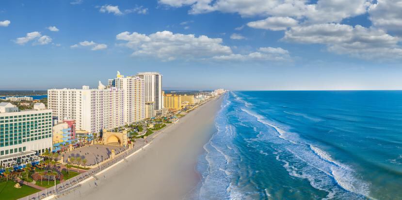 Daytona tiene 23 millas de playa, que son famosas en el mundo entero y está considerada entre las mejores de Estados Unidos.