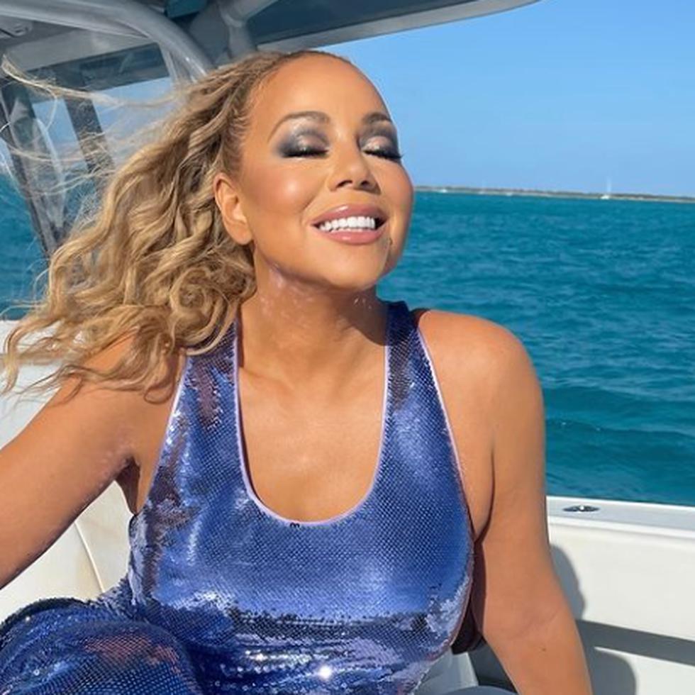 Mariah Carey lució glamurosa para festejar la vida en el mar.