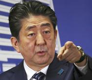 El primer ministro de Japón, Shinzo Abe, durante una conferencia de prensa en la sede del Partido Liberal Democrático, en Tokio (AP).