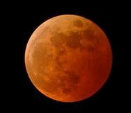 Una imagen de un eclipse lunar.