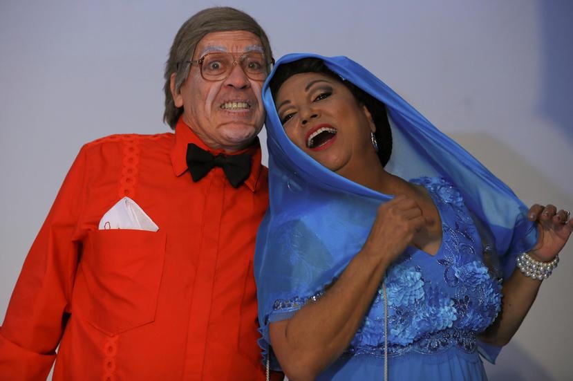 Víctor Alicea y Carmen Nydia Velázquez vuelven a estelarizar la comedia en sus personajes de “Susa” y “Epifanio”. (GFR Media)